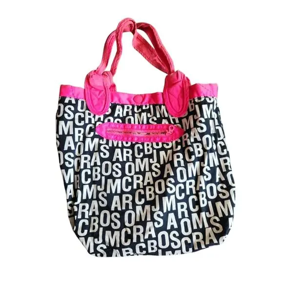 MARC BY MARC JACOBS Large Pink Quilted Nylon Tote Bag - Picture 7 of 10